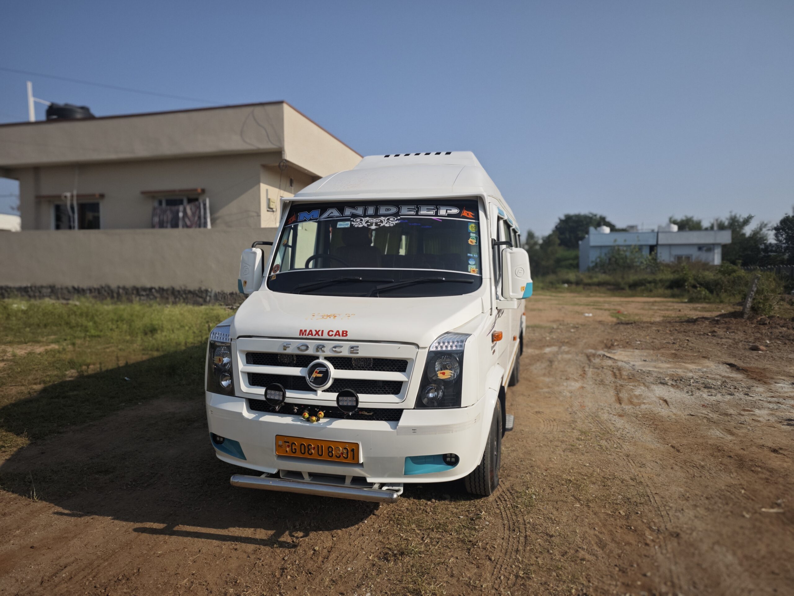 Manideep Tours Vehicle